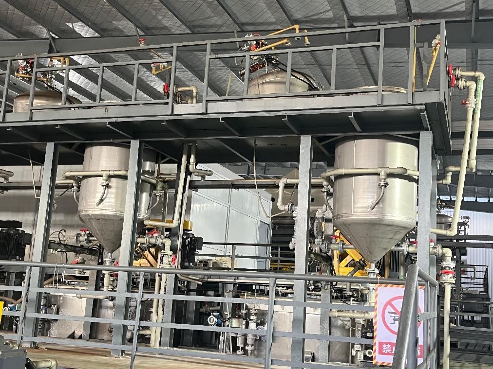 DGNS type filter thickener